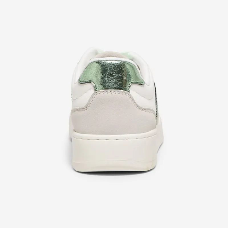 New Baskets blanches Swift argenté brillant Femme Femme Baskets, Sneakers