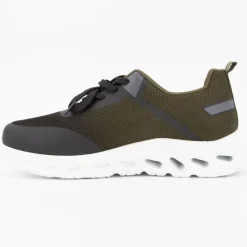 Outlet Baskets semelle épaisse perforée k51811 Homme Homme Baskets, Sneakers