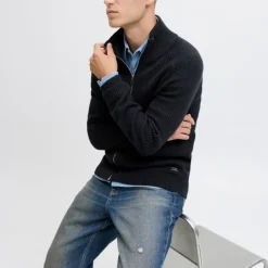 Gilet zippé en maille tricoté avec col cheminée Homme Homme Pull, Gilet, Sweat