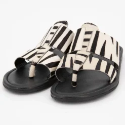 Clearance Mules Arela cuir imprimé zébré Femme Femme Tongs, Mules