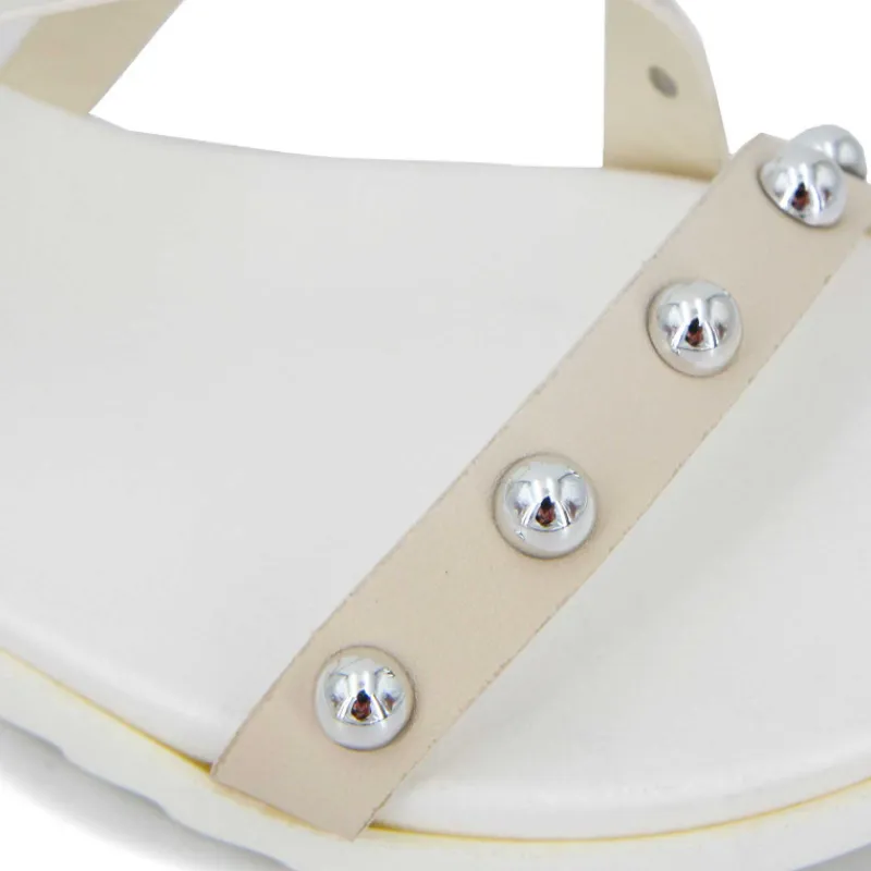 Best Sandales plates à brides cloutées semelle crantée Femme Femme Sandales