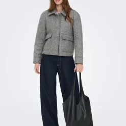 Veste courte sanne bouclée avec poches Femme Femme Veste, Doudoune, Manteau